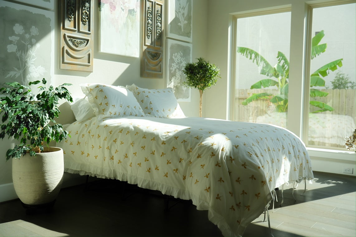 Elevate Your Comfort, Discover Deeore Home’s Luxurious Cotton Collection